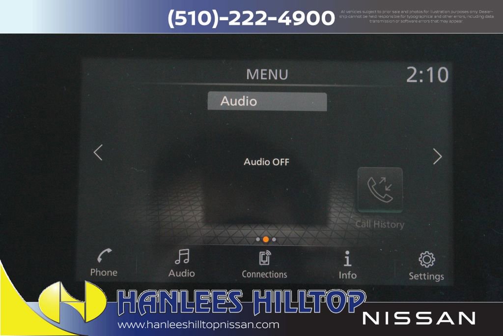 Used 2023 Nissan Titan SV image 22