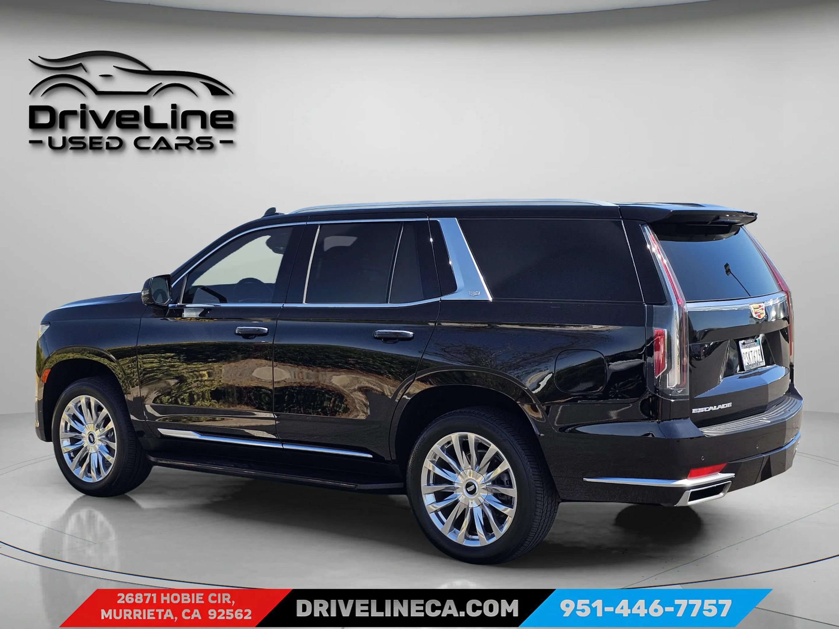 Used 2023 Cadillac Escalade Premium Luxury RWD image 10