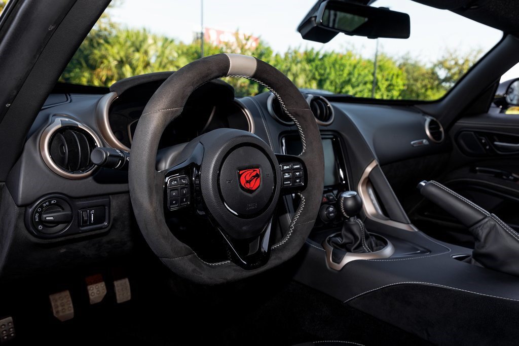 Used 2017 Dodge Viper GTC w/ ACR Package RWD image 35