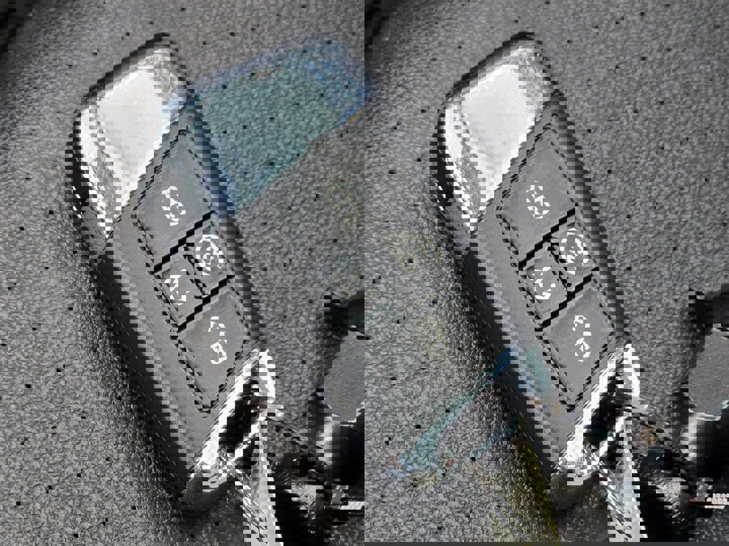 Used 2023 Volkswagen Atlas SE image 36