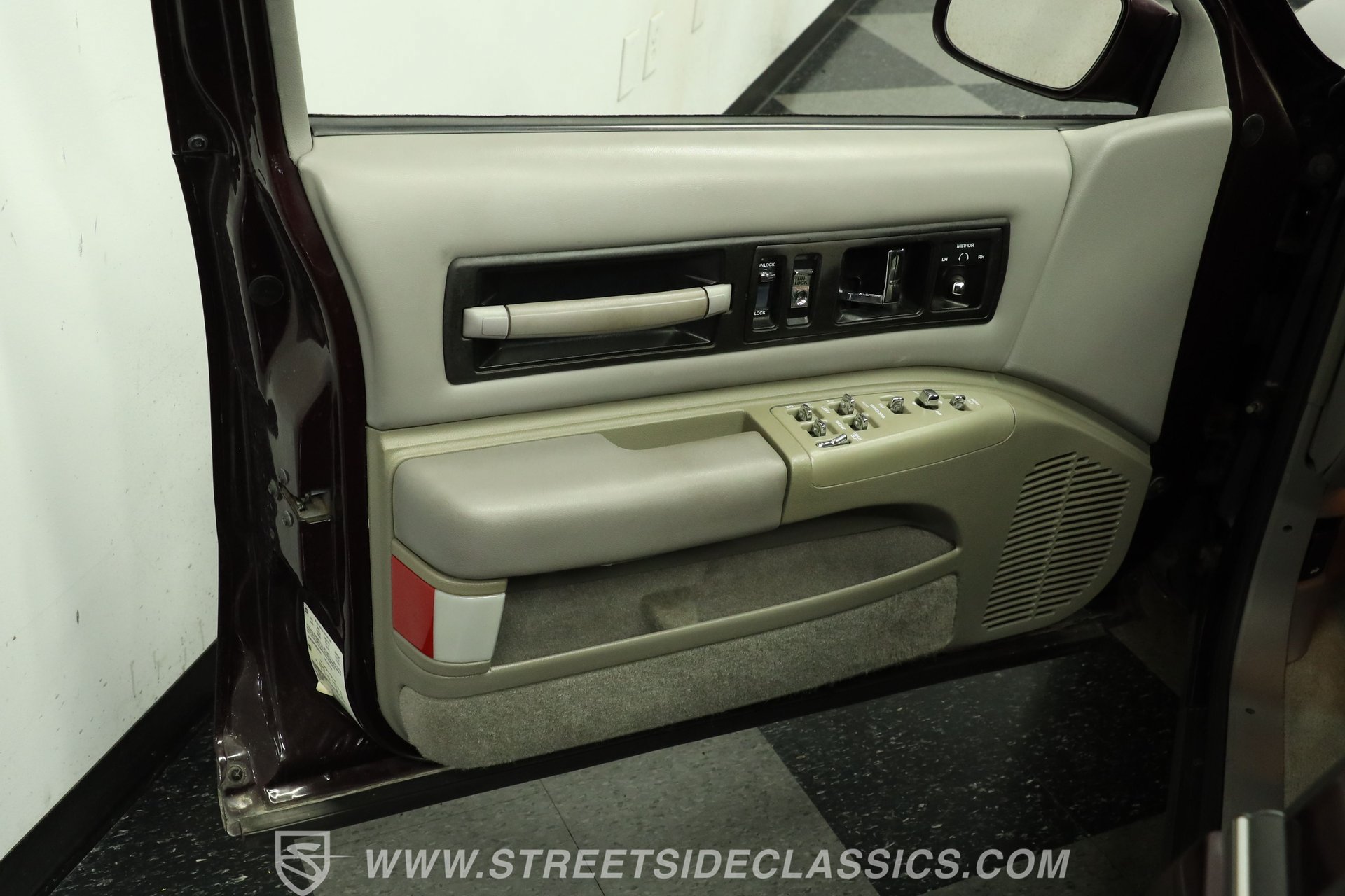 Used 1996 Chevrolet Impala SS RWD image 35