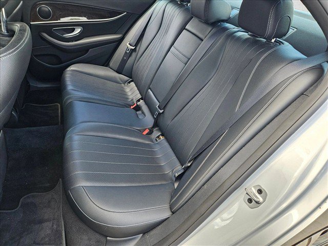 Used 2019 Mercedes-Benz E 300 image 18