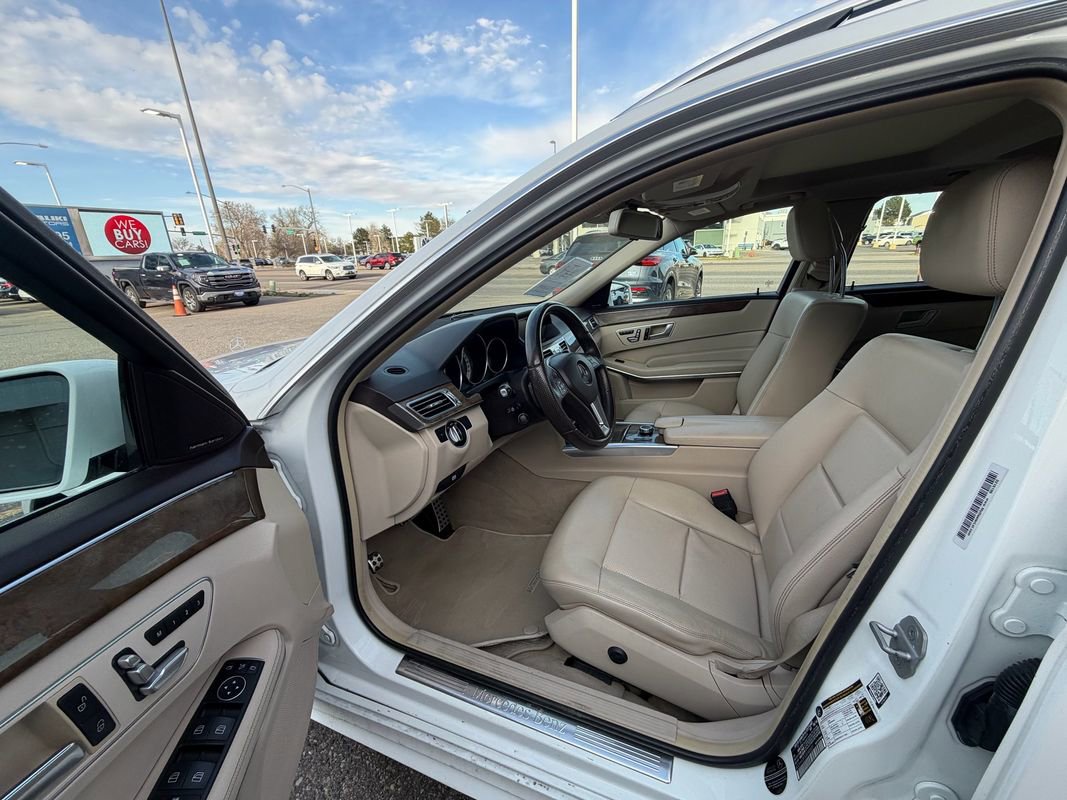 Used 2016 Mercedes-Benz E 350 4MATIC Wagon w/ Premium Package image 21