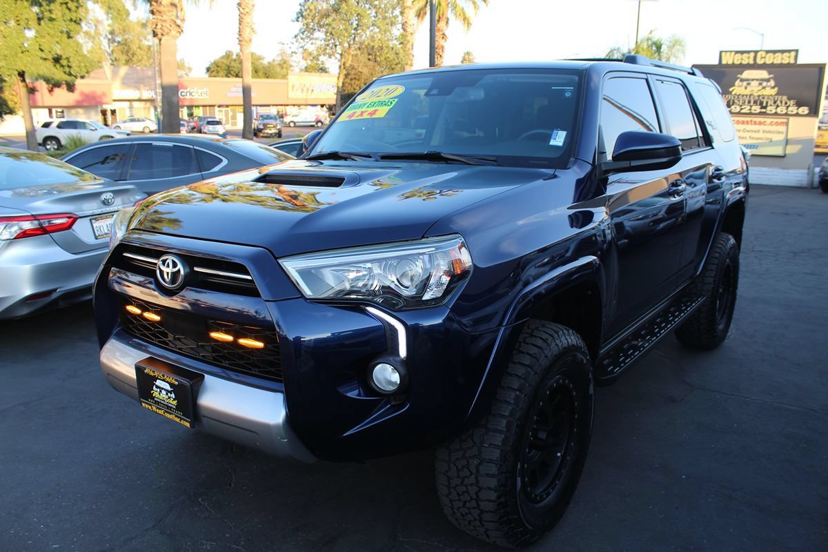 Used 2020 Toyota 4Runner TRD Off-Road w/ Wilderness Package AWD/4WD image 4