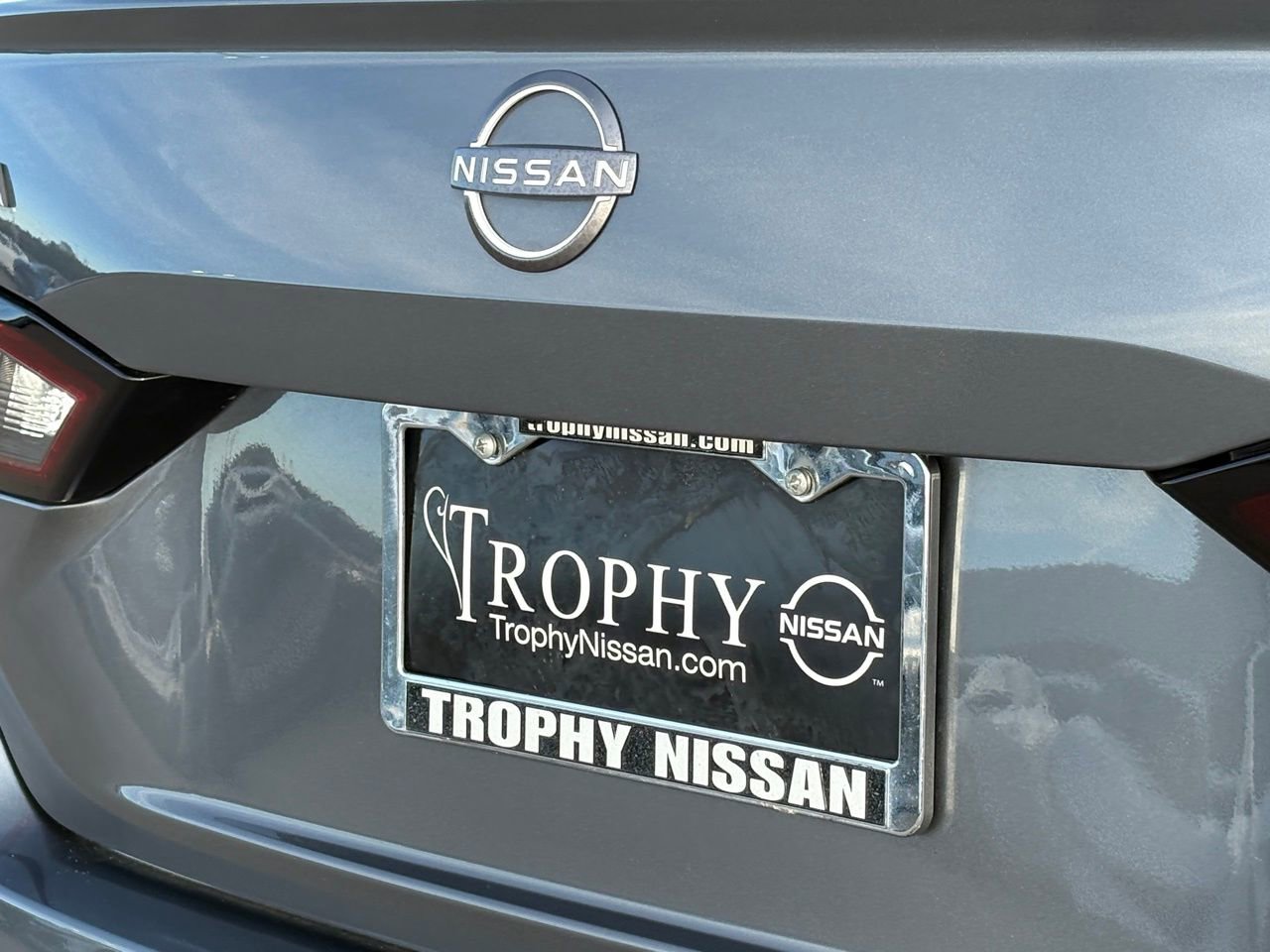 Used 2025 Nissan Altima 2.5 S image 8