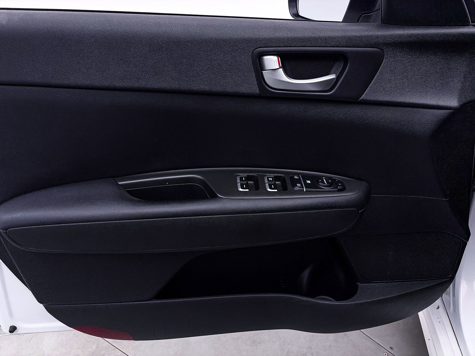 Used 2018 Kia Optima LX image 14