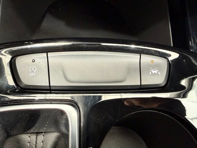New 2026 Chevrolet Trax LT w/ Driver Confidence Package FWD image 37