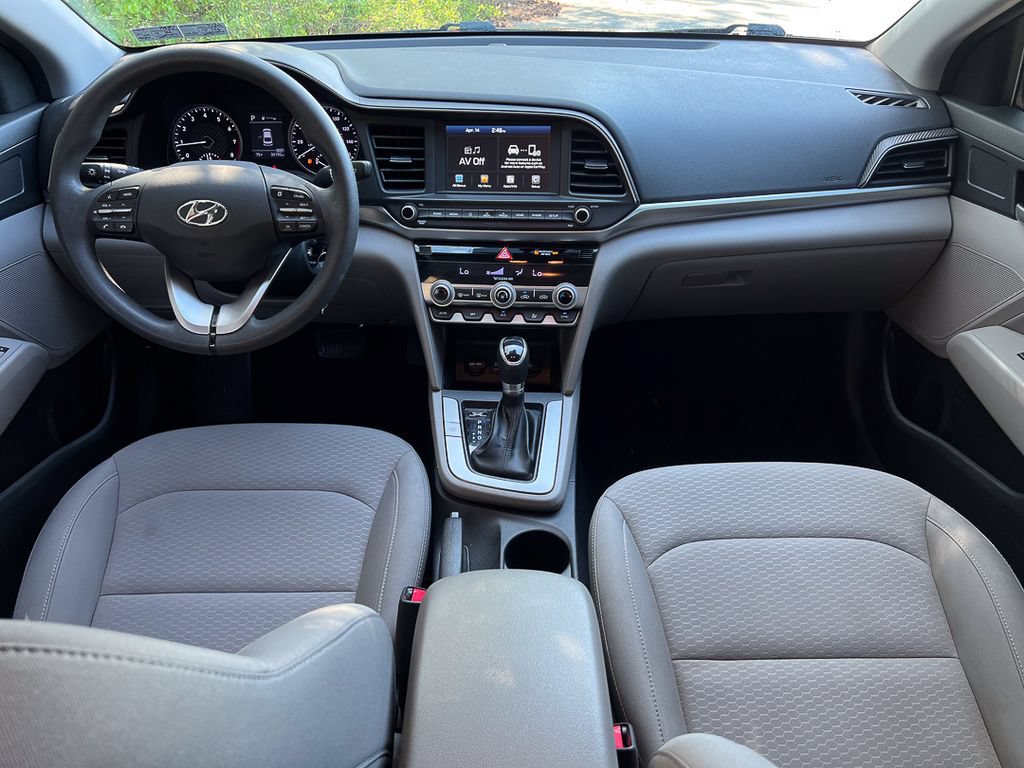 Used 2020 Hyundai Elantra SEL w/ Convenience Package (C2) FWD image 22