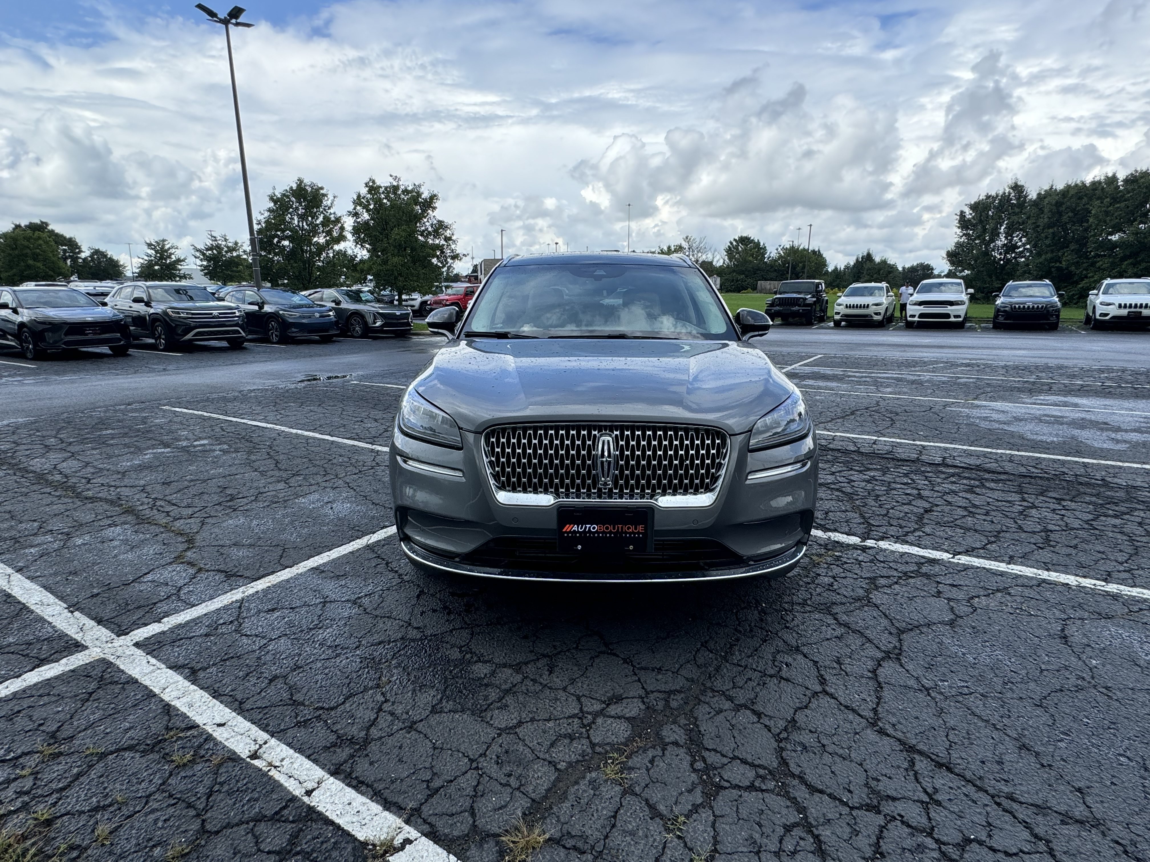 Used 2022 Lincoln Corsair Reserve w/ Equipment Group 201A AWD/4WD image 7