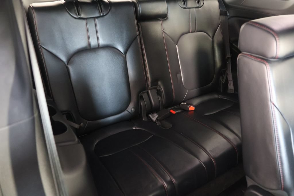 Used 2025 Honda Pilot Black Edition image 25