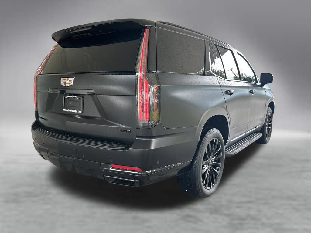 Used 2026 Cadillac Escalade 4WD image 3