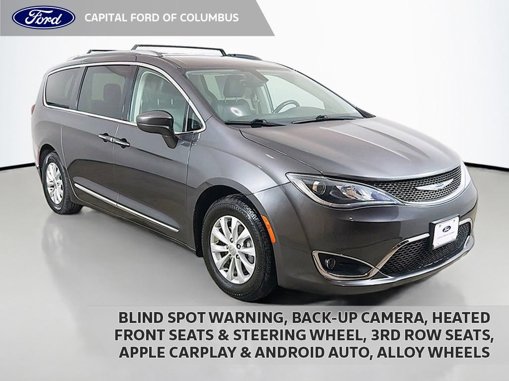 Used 2019 Chrysler Pacifica Touring-L
