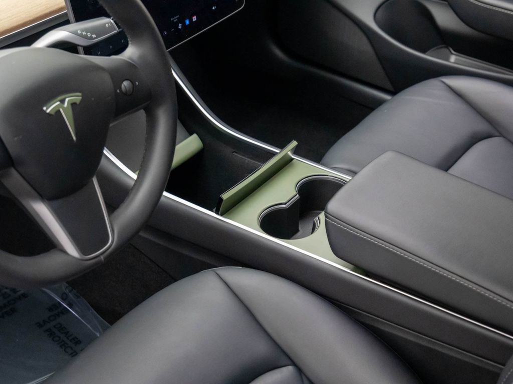 Used 2020 Tesla Model 3 Performance image 11