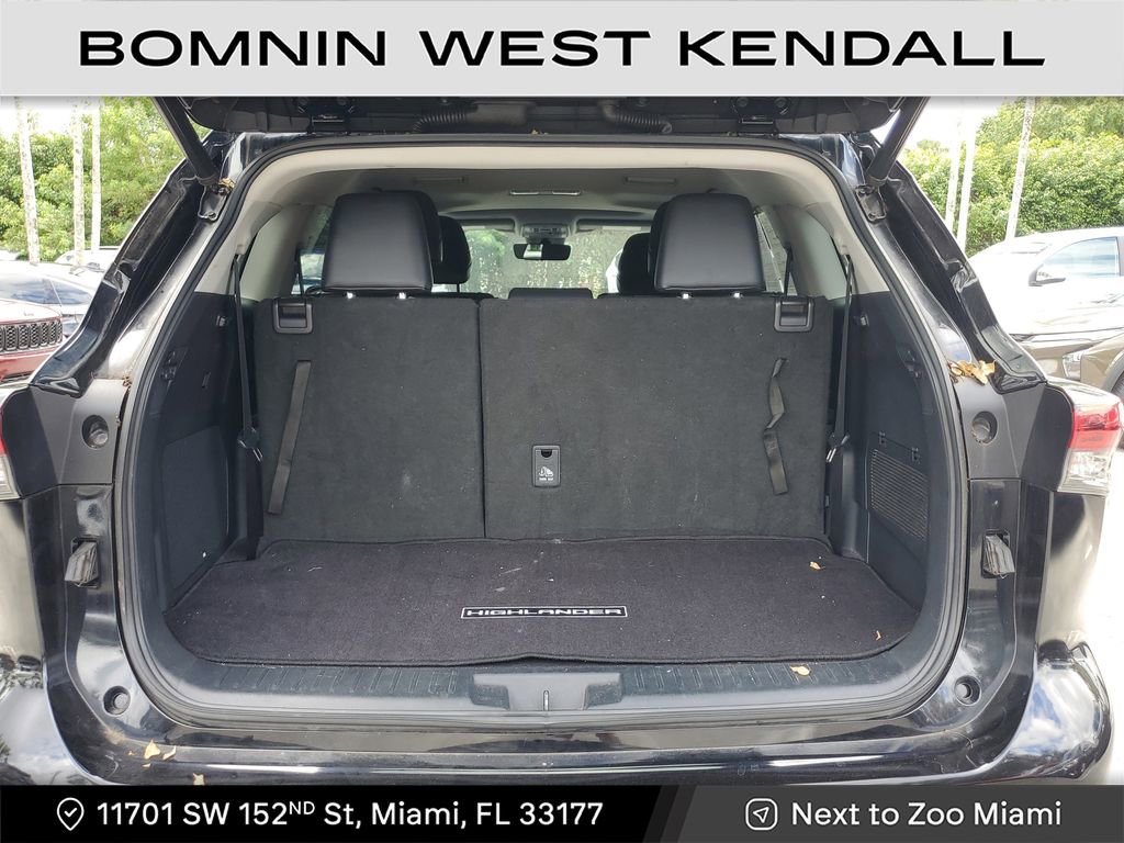 Used 2020 Toyota Highlander Limited image 13