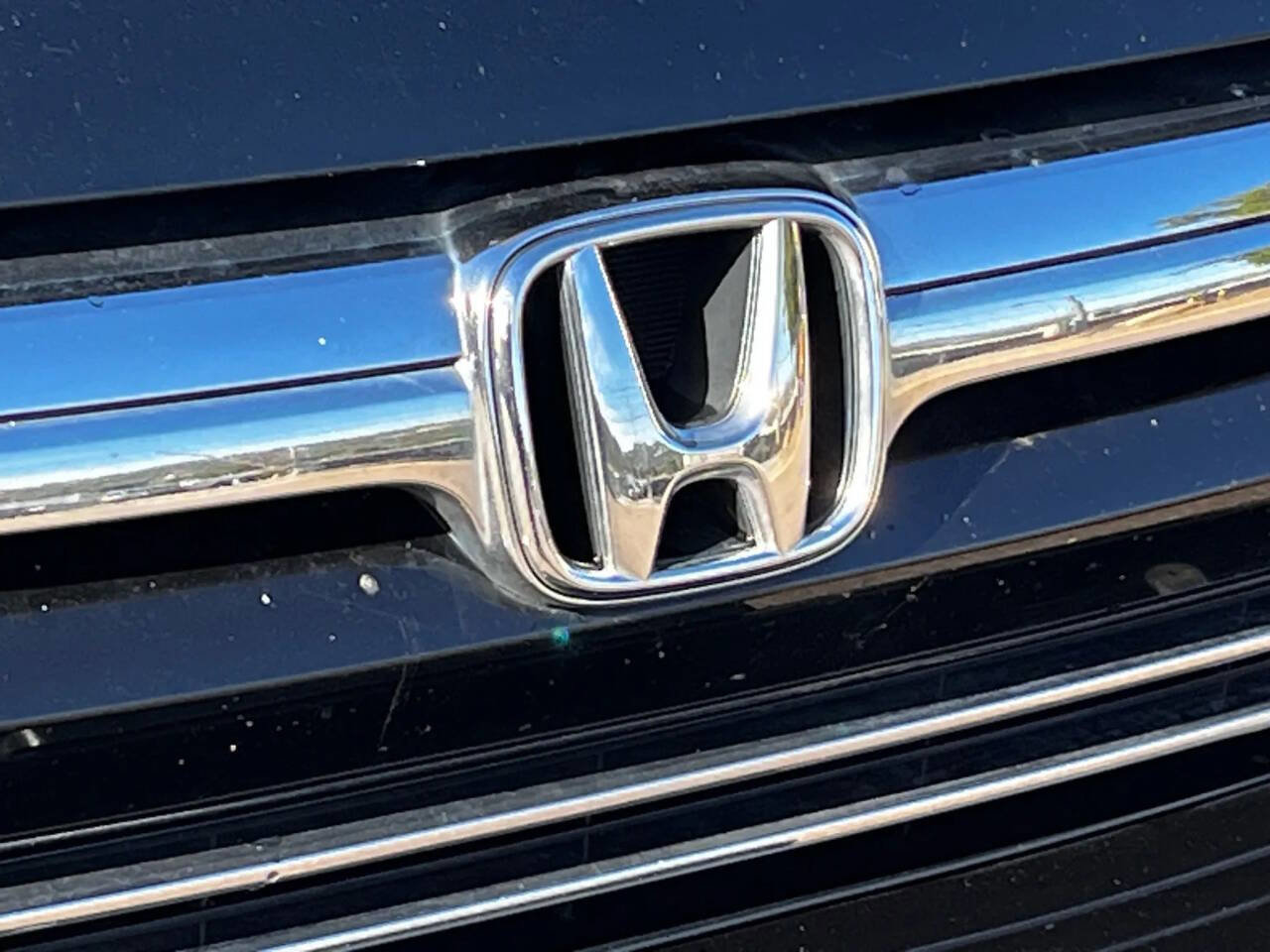 Used 2009 Honda CR-V EX-L image 3