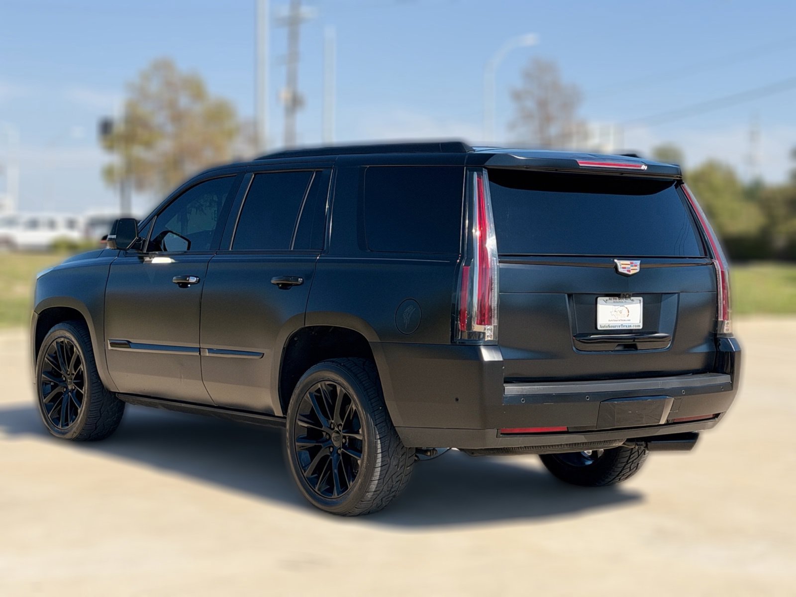 Used 2020 Cadillac Escalade Luxury AWD/4WD image 7