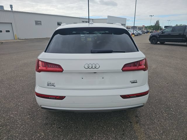 Used 2018 Audi Q5 2.0T Premium Plus w/ Premium Plus Package AWD/4WD image 4