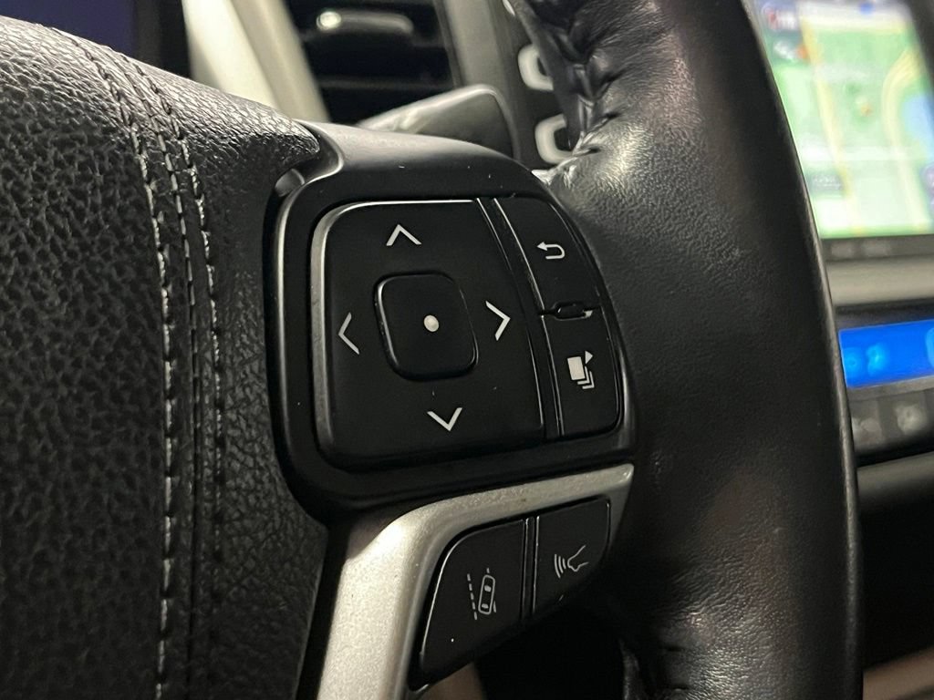 Used 2018 Toyota Highlander XLE AWD/4WD image 26