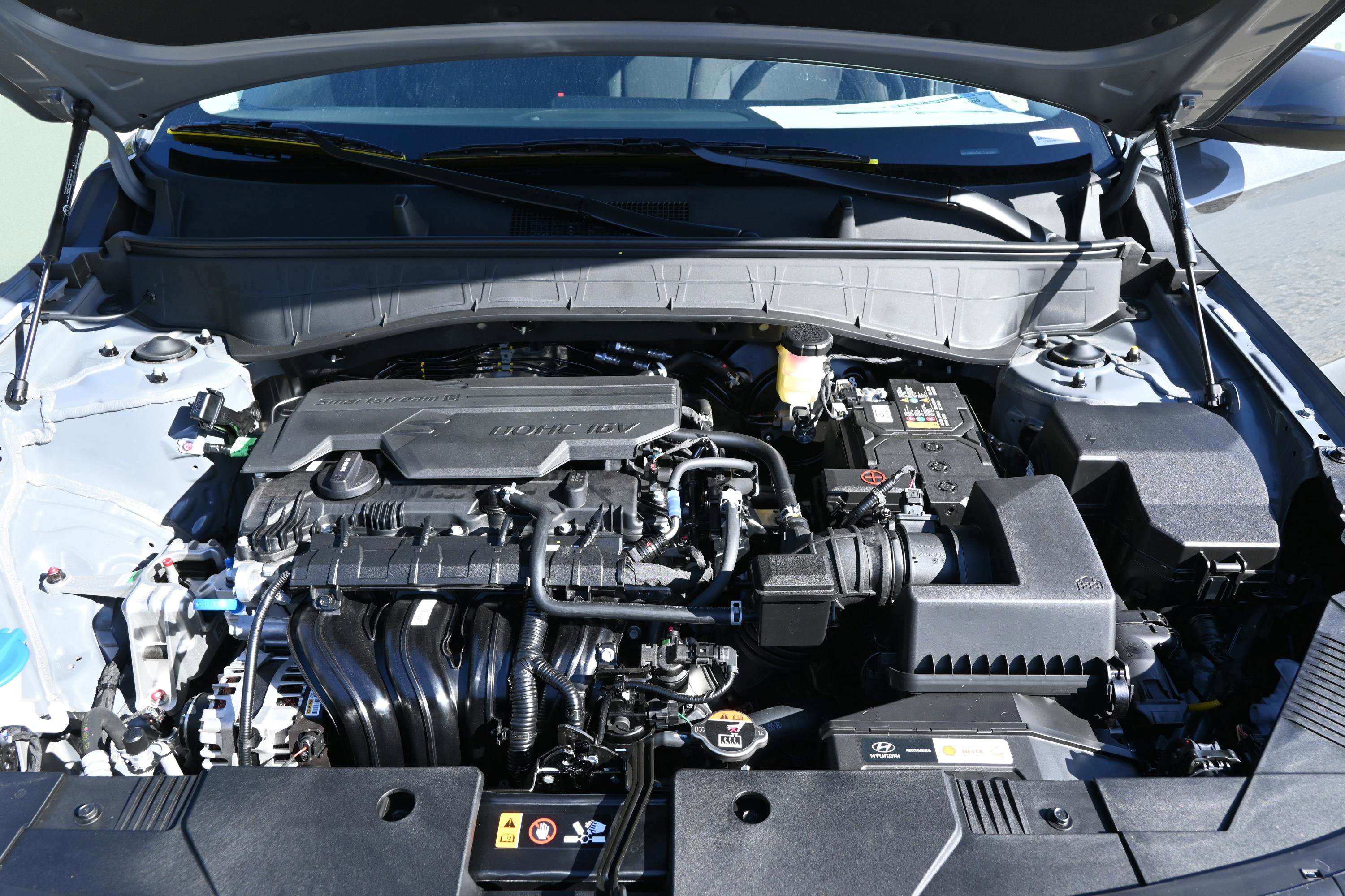 Used 2026 Hyundai Kona SE image 13