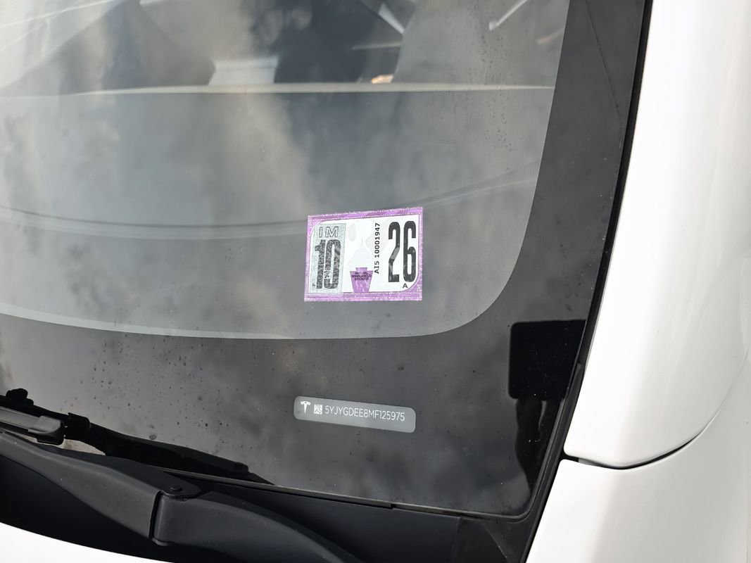 Used 2021 Tesla Model Y Long Range image 31