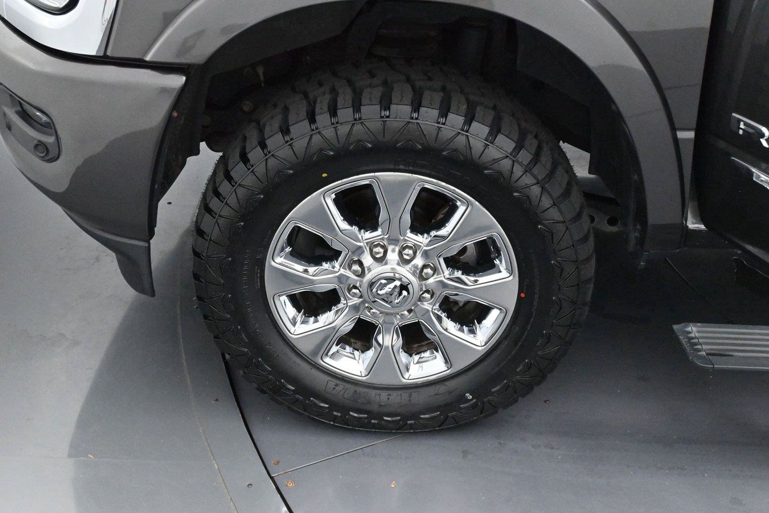 Used 2020 RAM 2500 Limited AWD/4WD image 36