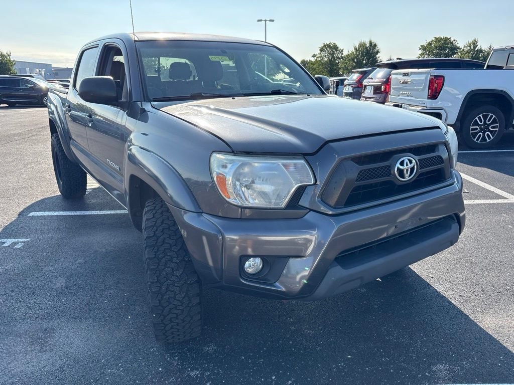 Used 2014 Toyota Tacoma 4x4 Double Cab w/ TRD Off-Road Package image 14