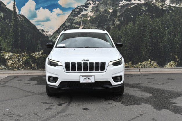 Used 2023 Jeep Cherokee Altitude Lux AWD/4WD image 5