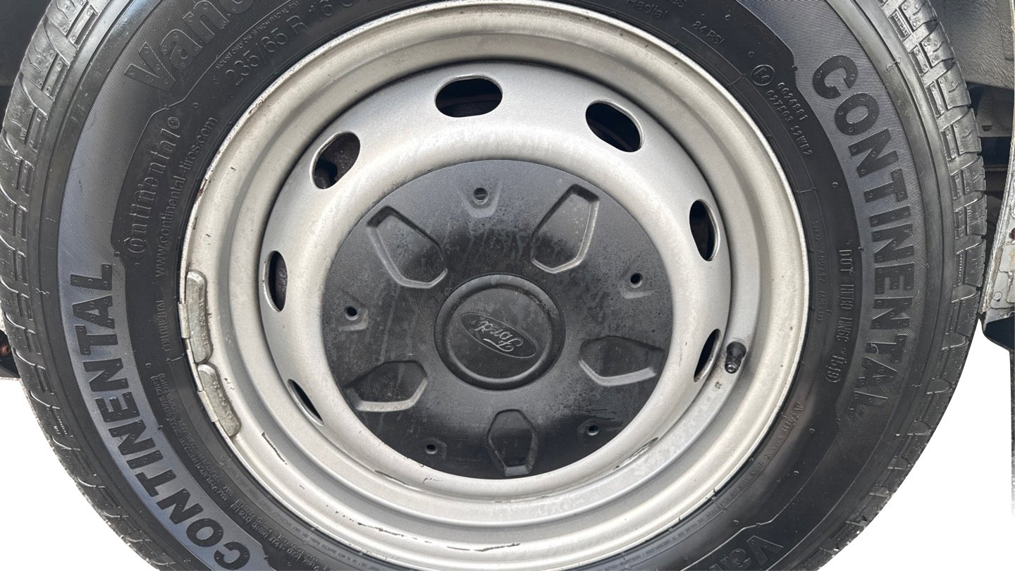 Used 2017 Ford Transit 350 XL image 38