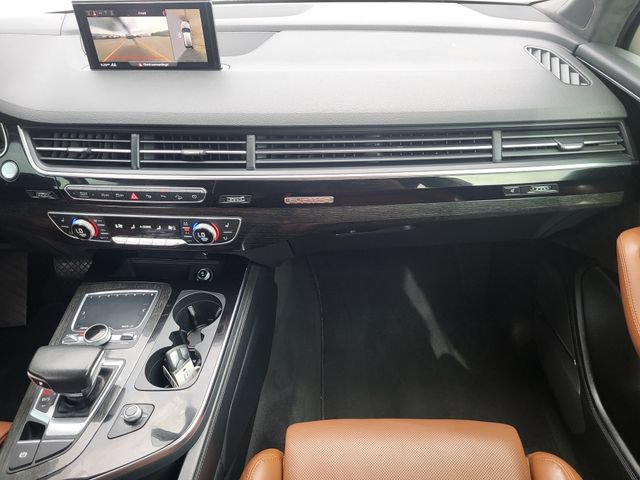Used 2019 Audi Q7 3.0T Prestige AWD/4WD image 27