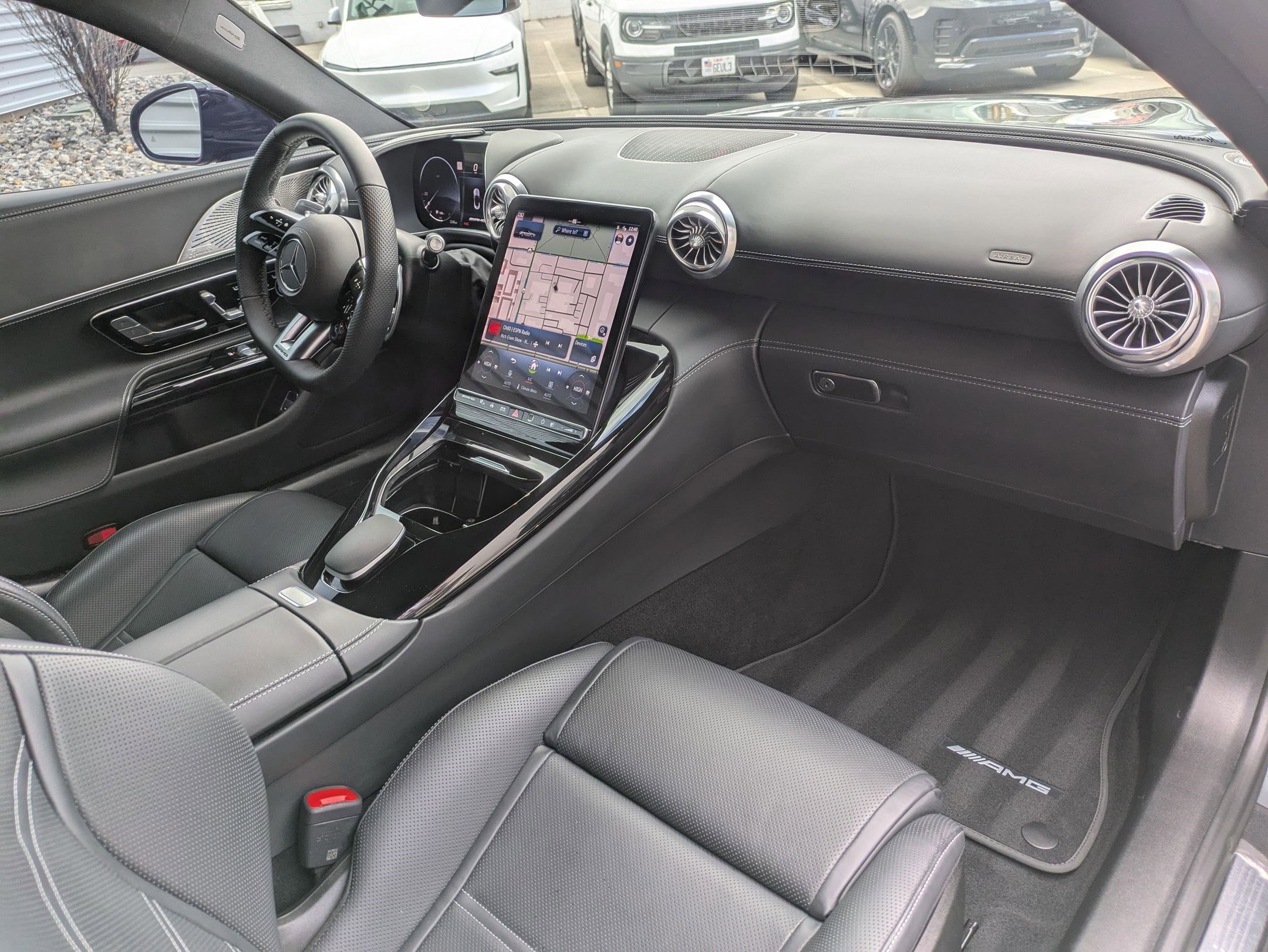 Certified 2023 Mercedes-Benz SL 55 AMG 4MATIC image 31