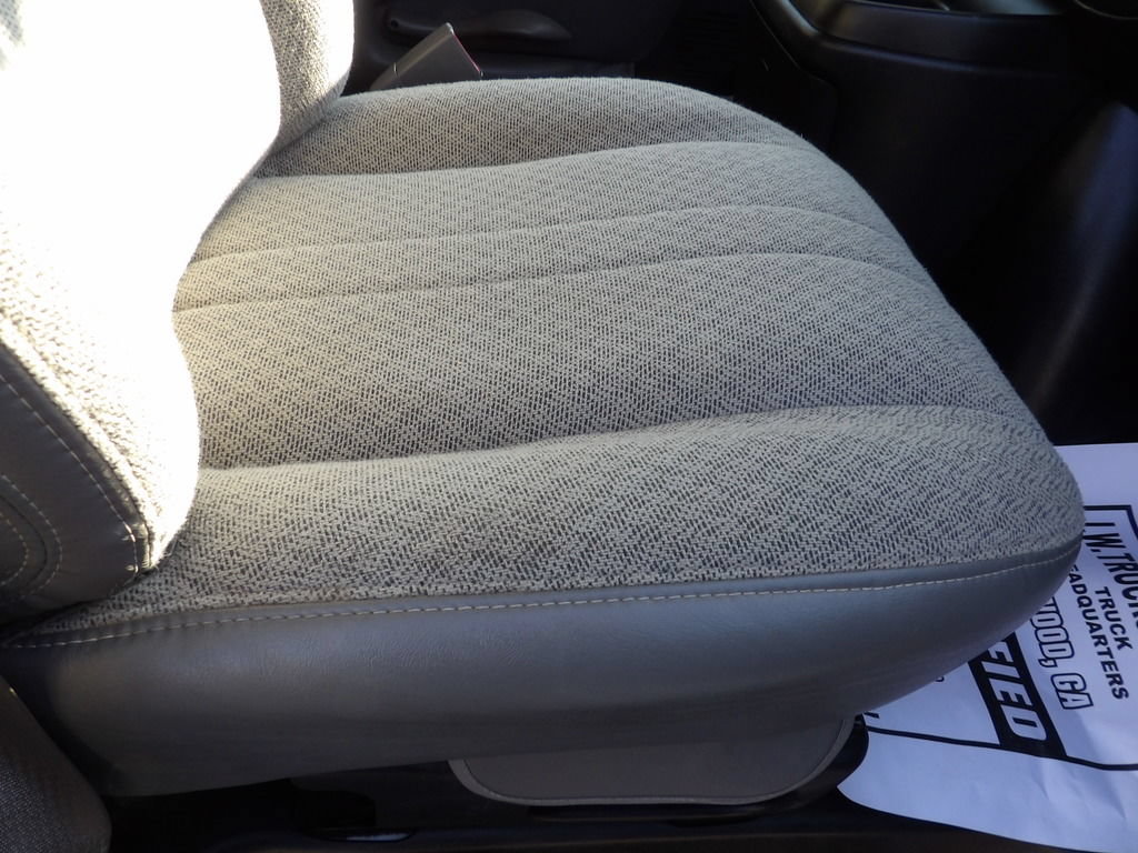 Used 2024 Chevrolet Express 3500 LS RWD image 44