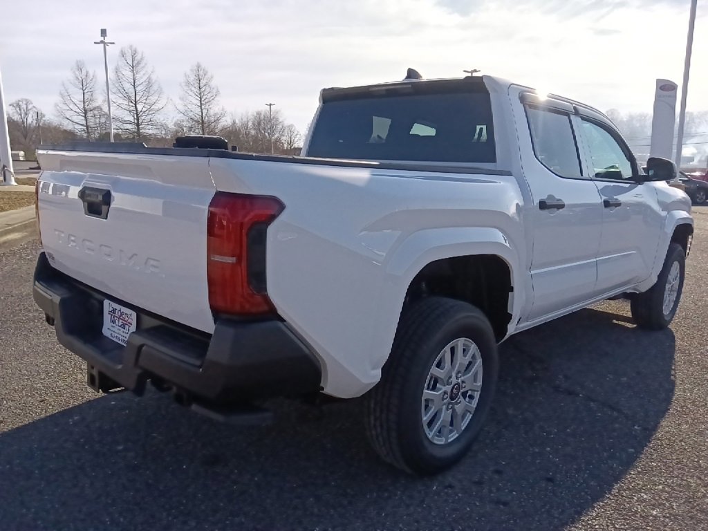 New 2026 Toyota Tacoma SR image 3