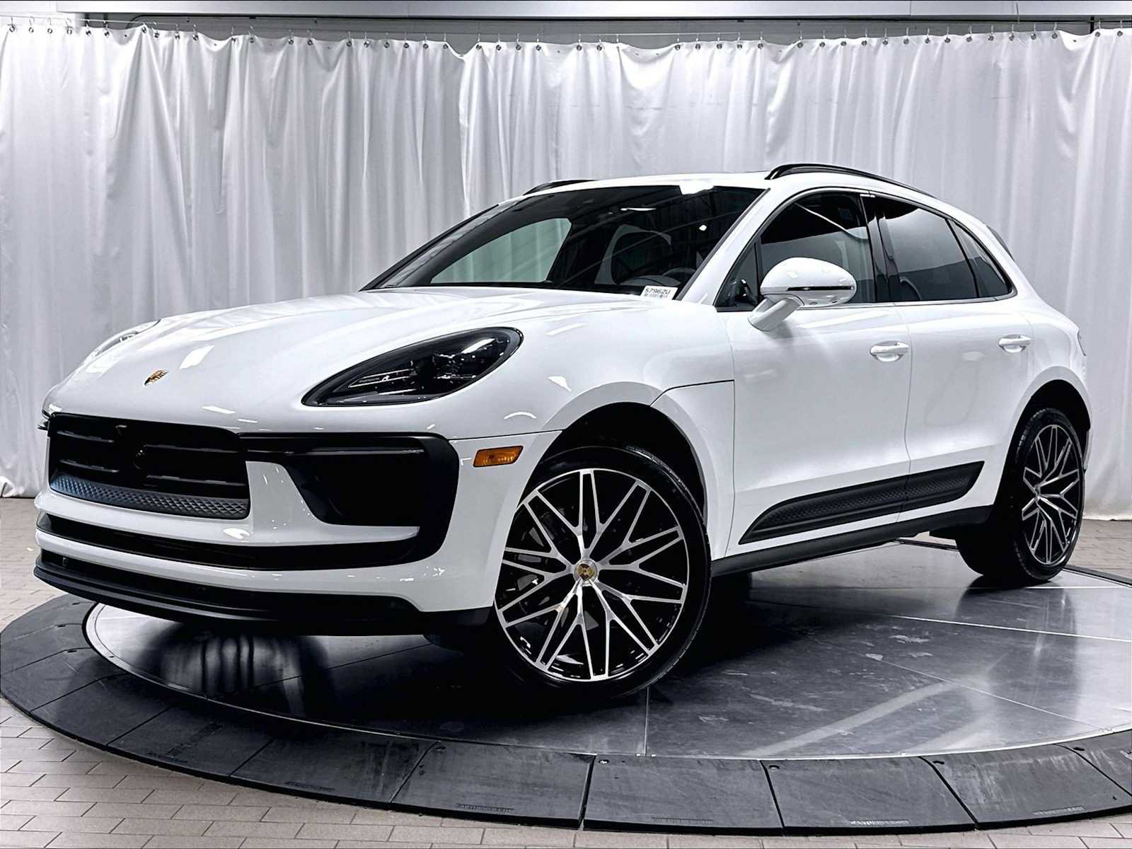 Used 2026 Porsche Macan AWD/4WD video 1