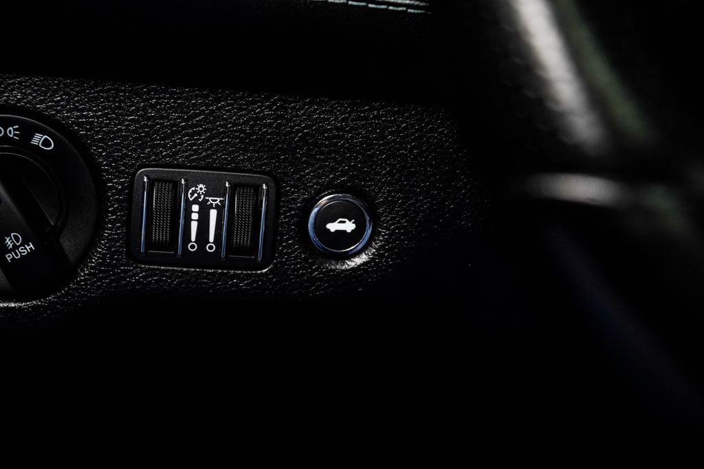 Used 2021 Dodge Challenger R/T Scat Pack w/ T/A Package image 31