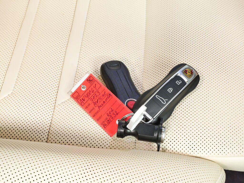 Used 2023 Porsche Panamera 4 AWD/4WD image 42