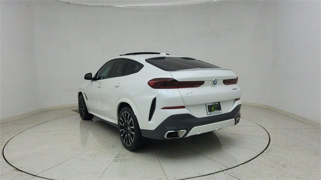 Used 2024 BMW X6 xDrive40i w/ Premium Package image 74