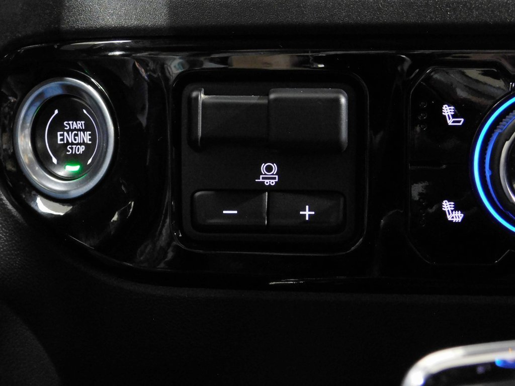 Used 2024 Chevrolet Silverado 1500 RST image 45