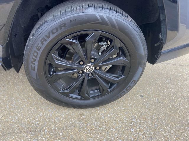 Used 2023 Toyota RAV4 XSE w/ XSE Grade Weather Package image 7