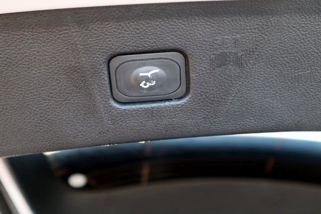 Used 2023 Ford Edge SEL w/ Convenience Package image 13