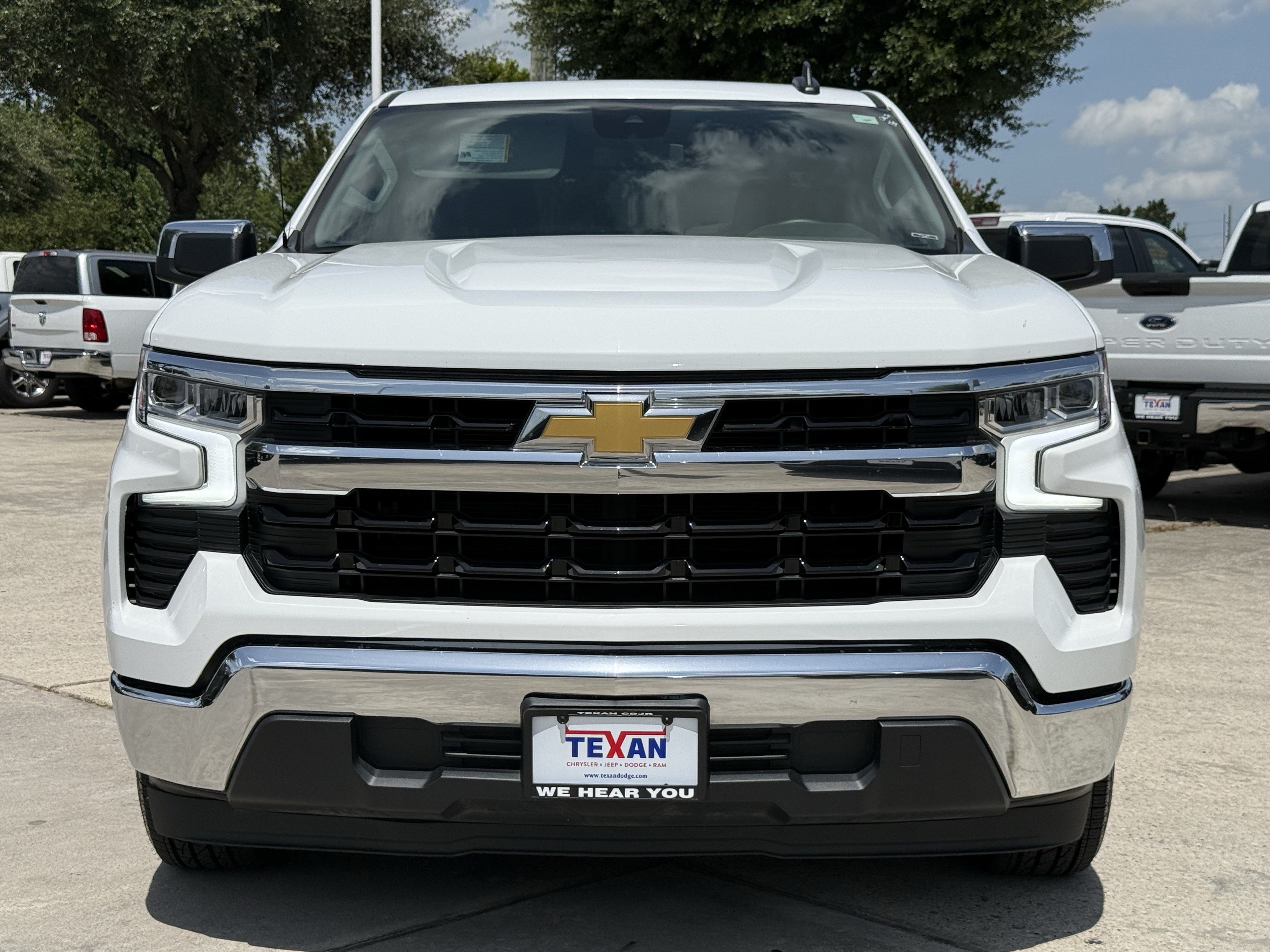 Used 2025 Chevrolet Silverado 1500 LT RWD image 10