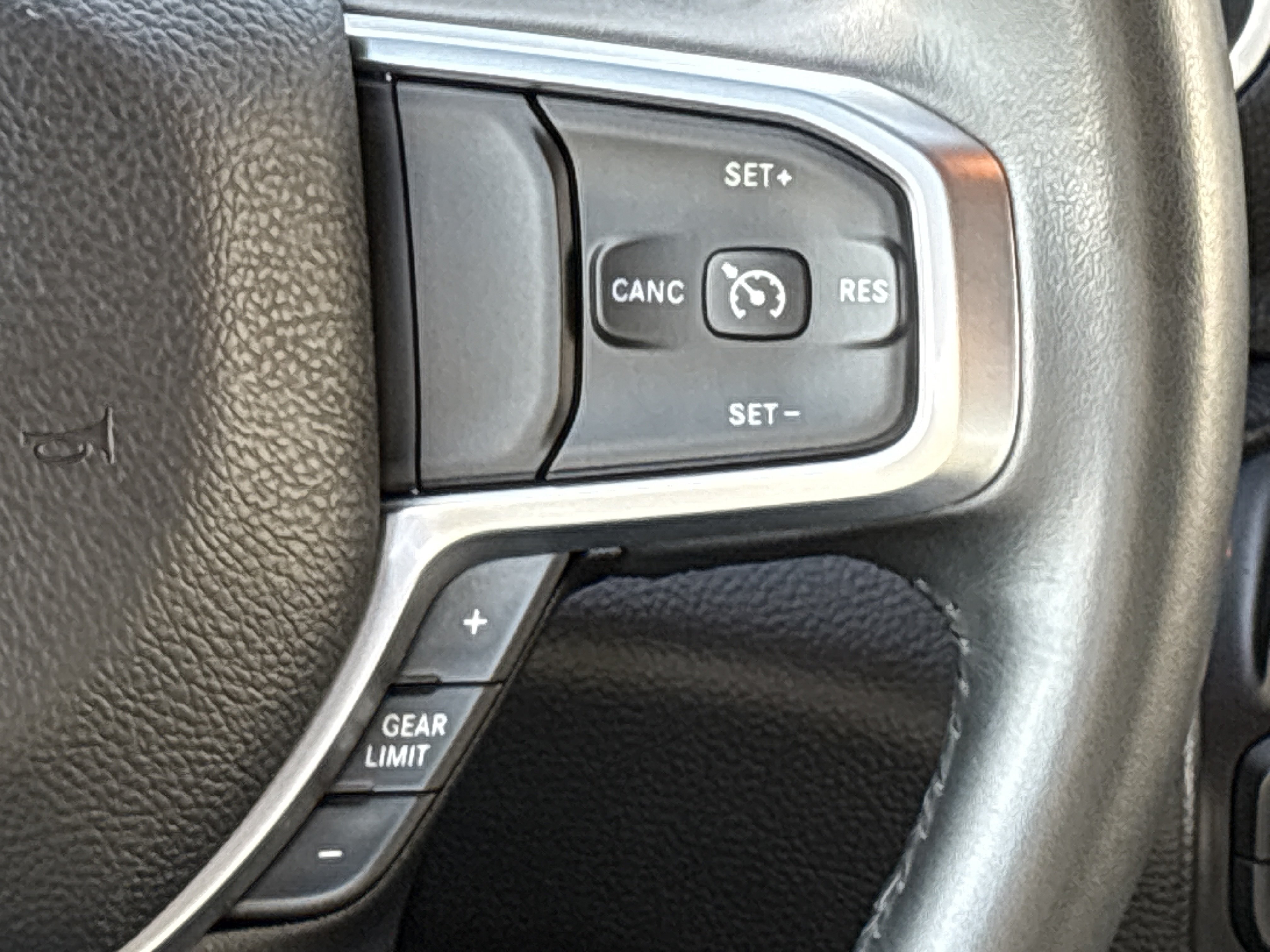 Used 2024 RAM 1500 Big Horn AWD/4WD image 22