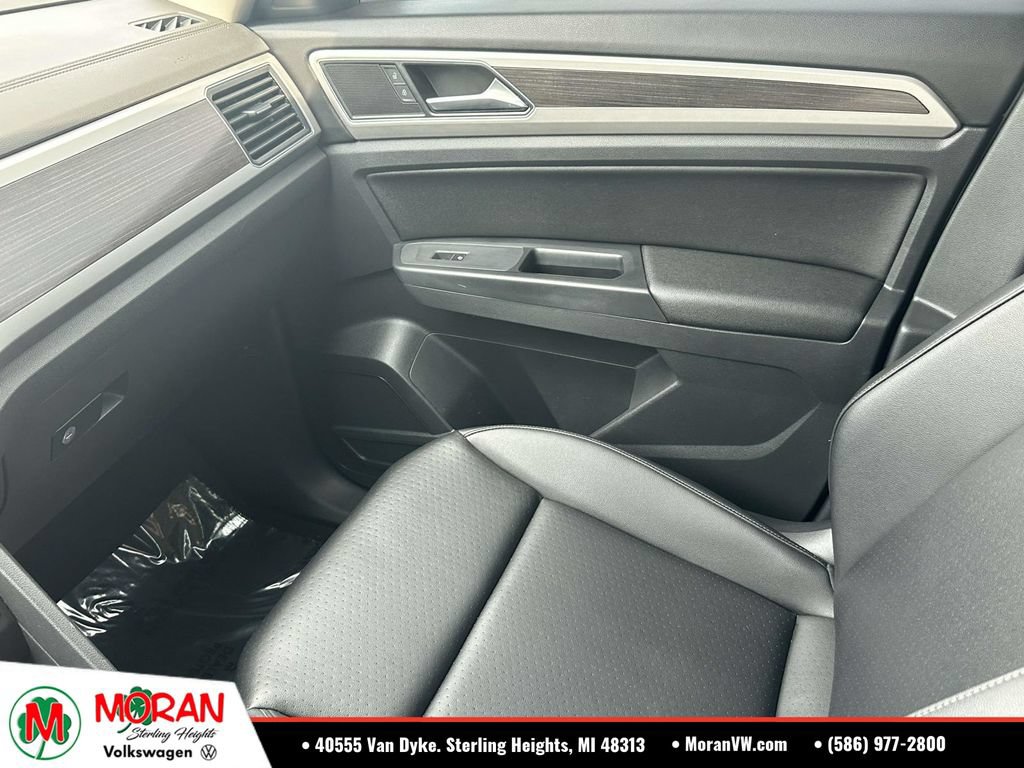Used 2018 Volkswagen Atlas SE FWD image 30