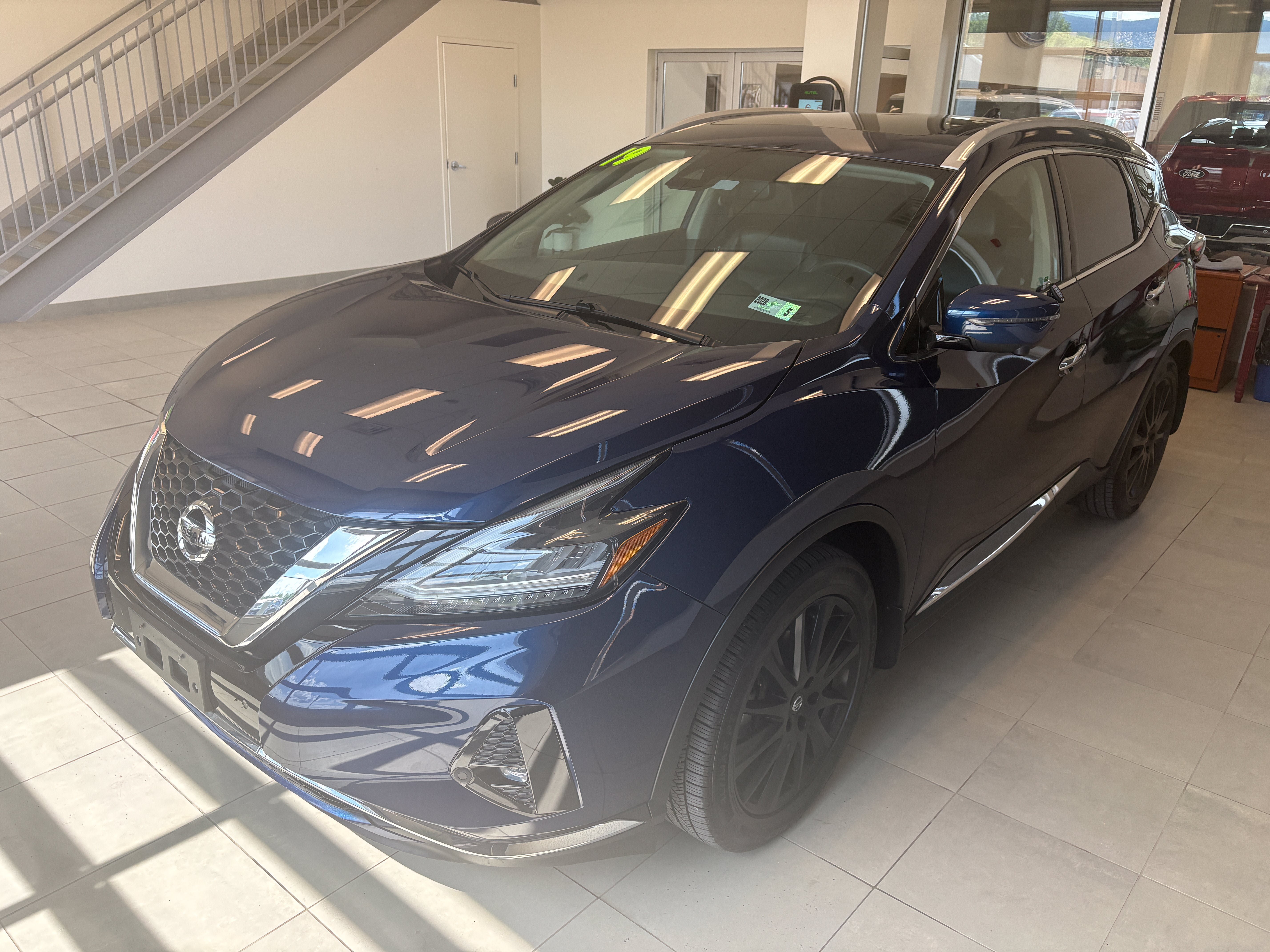 Used 2019 Nissan Murano SL w/ SL Technology Package AWD/4WD image 2