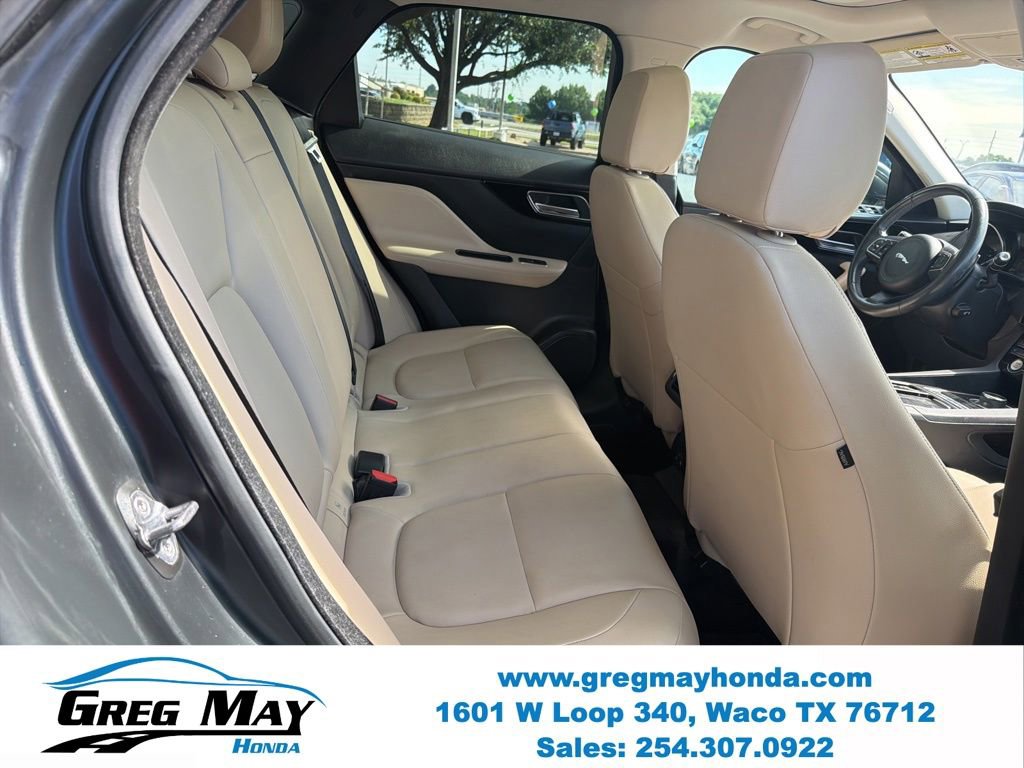 Used 2018 Jaguar F-PACE Premium AWD/4WD image 29