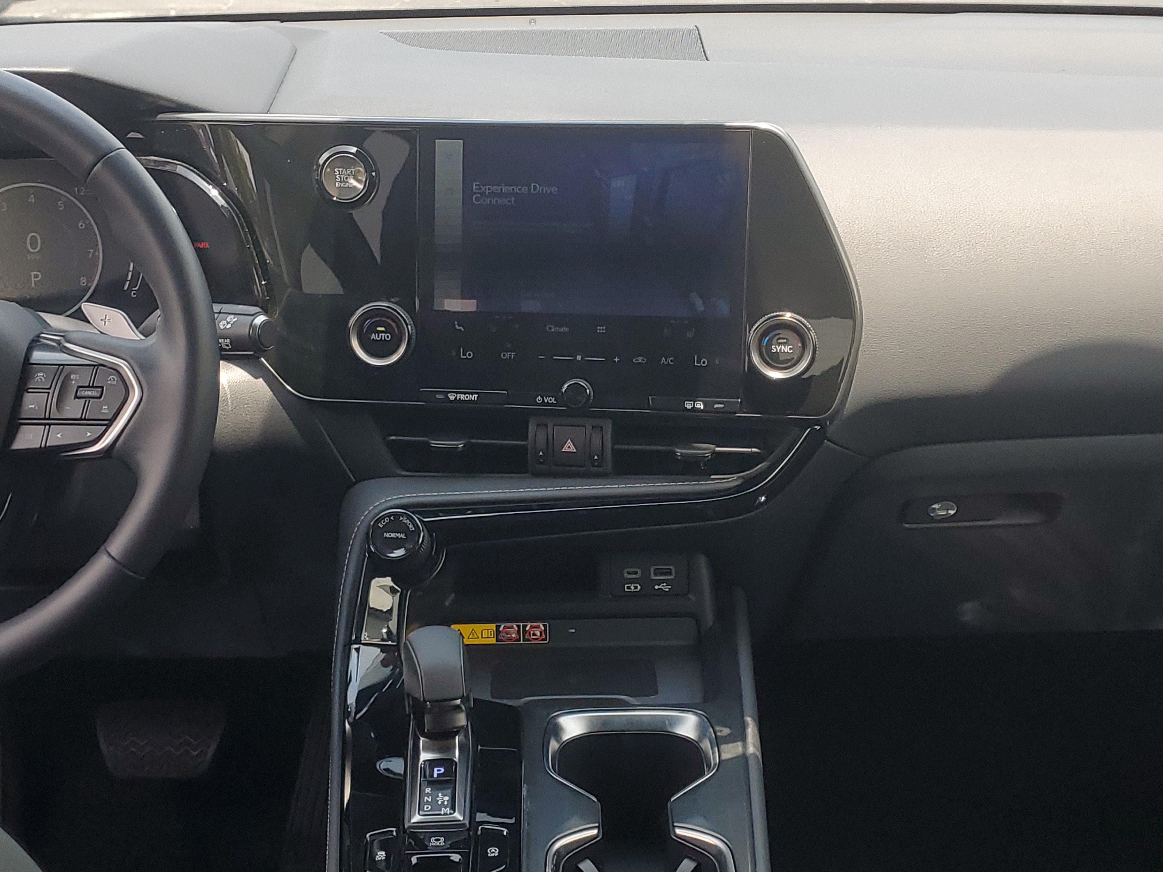Used 2022 Lexus NX 250 FWD image 16