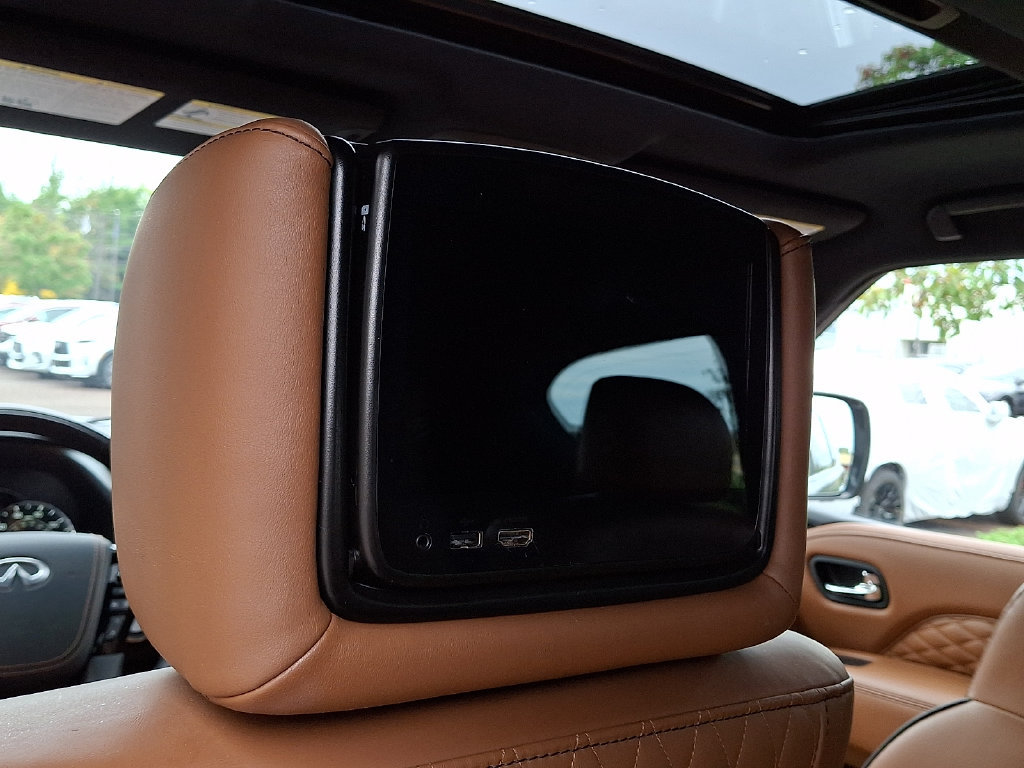 Certified 2023 INFINITI QX80 Sensory w/ Cargo Package AWD/4WD image 12