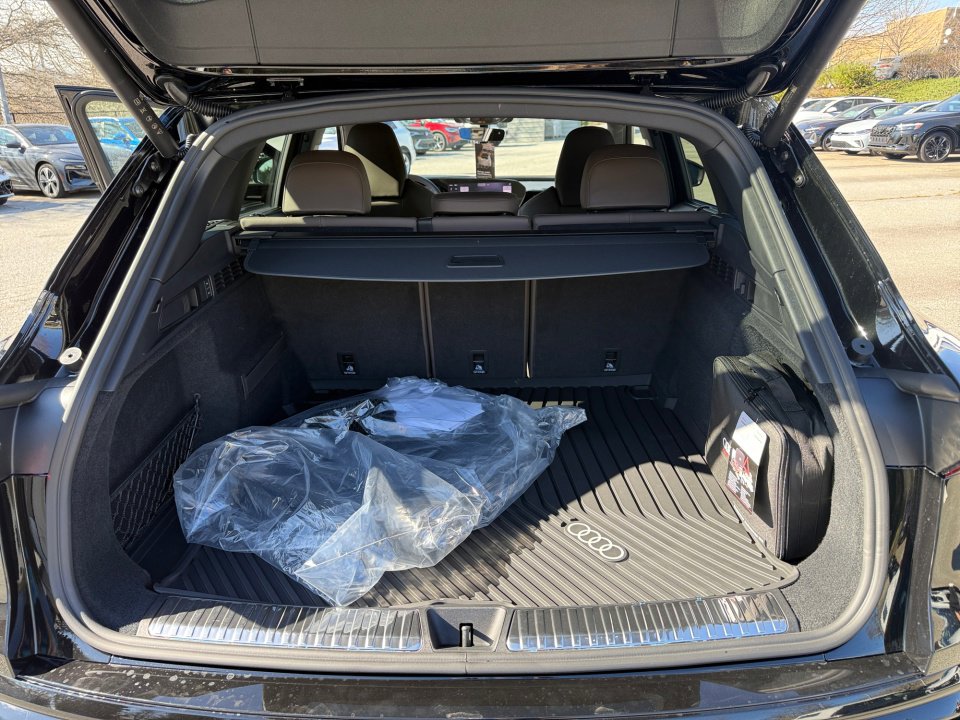 New 2026 Audi Q5 Premium Plus image 15