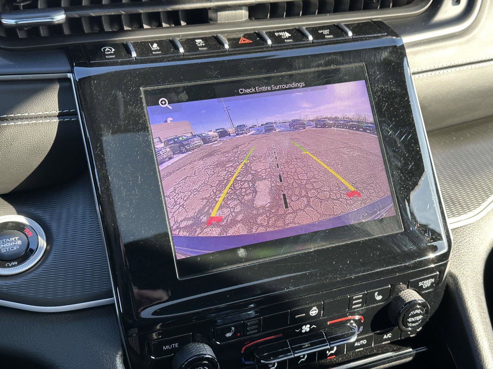 Used 2024 Jeep Grand Cherokee Altitude image 26