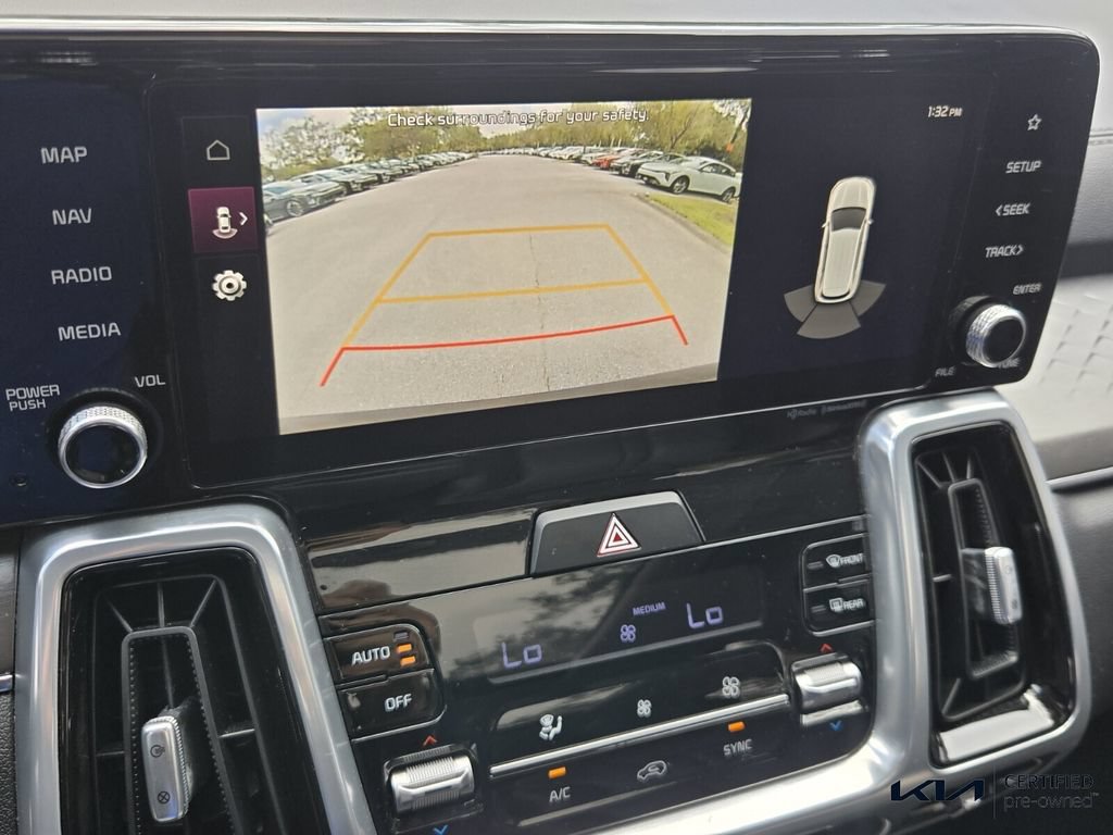 Certified 2023 Kia Sorento SX FWD image 22