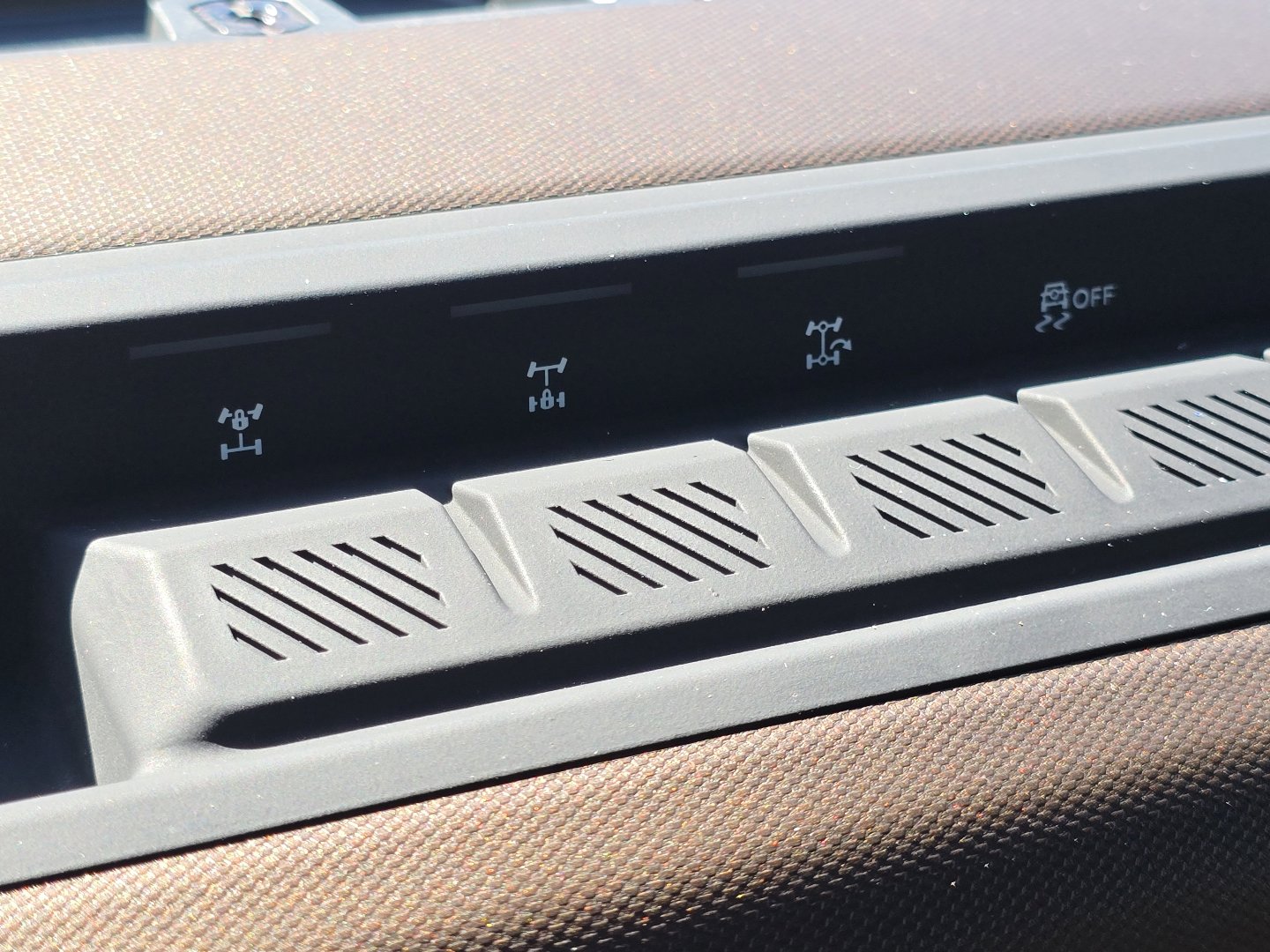 Used 2023 Ford Bronco Outer Banks w/ Sasquatch Package image 22